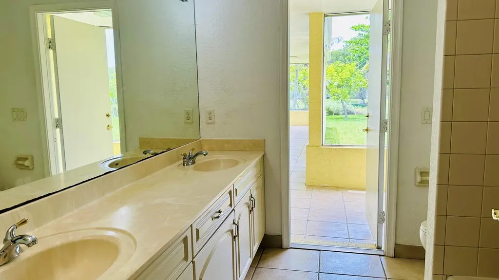 16611 68th Street N The Acreage FL 33470