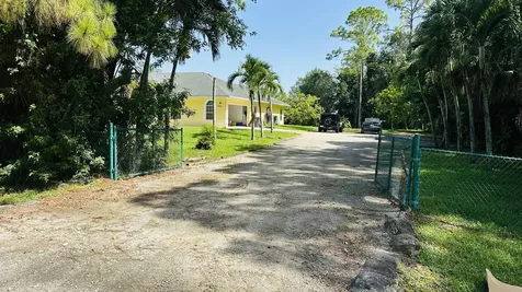 16611 68th Street N The Acreage FL 33470