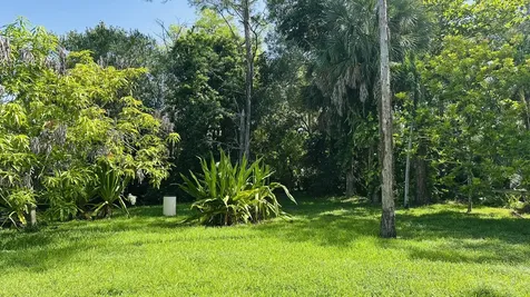 16611 68th Street N The Acreage FL 33470