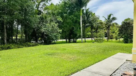 16611 68th Street N The Acreage FL 33470