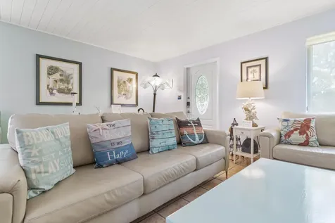 309 W Calzada De Bougainvillea Marathon FL 33050