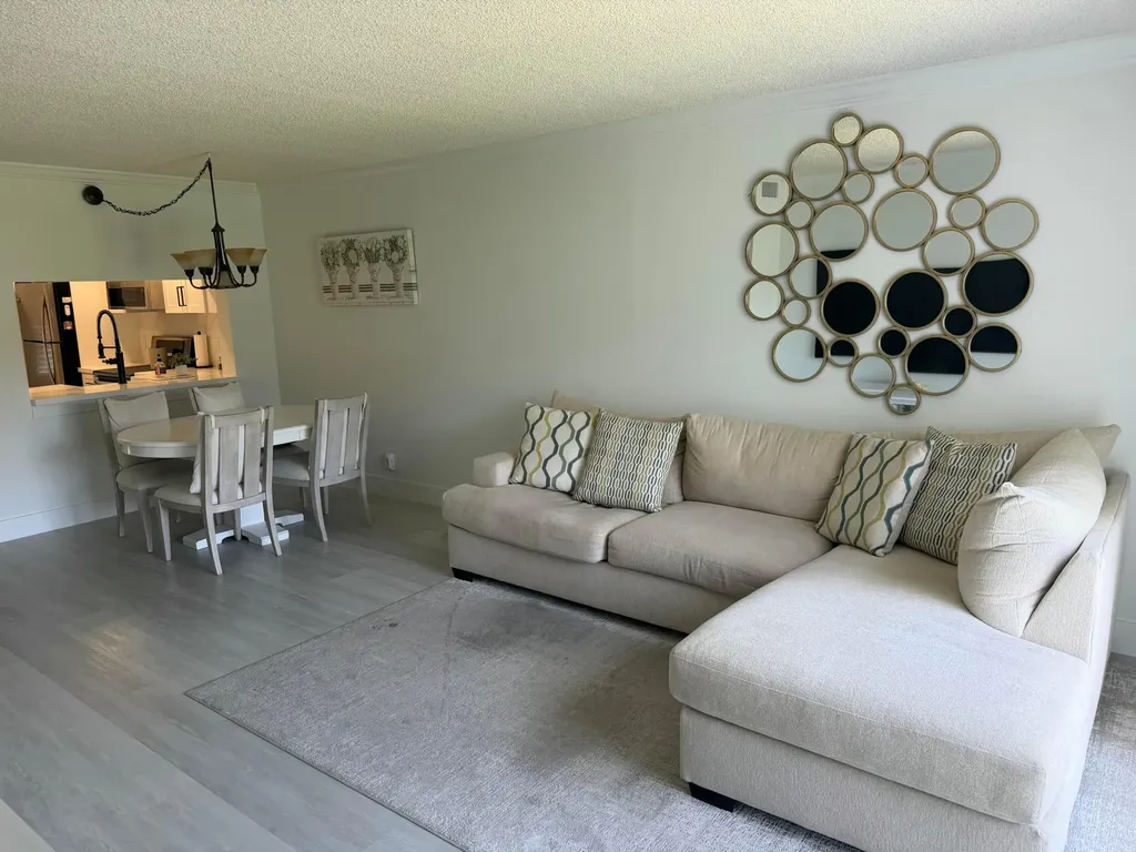 10001 Winding Lake Road Sunrise FL 33351