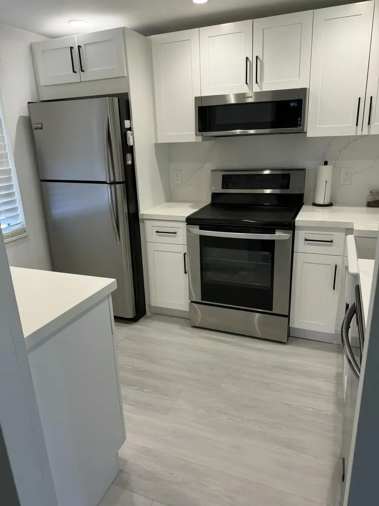 10001 Winding Lake Road Sunrise FL 33351