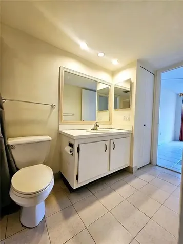 4172 Inverrary Drive Lauderhill FL 33319