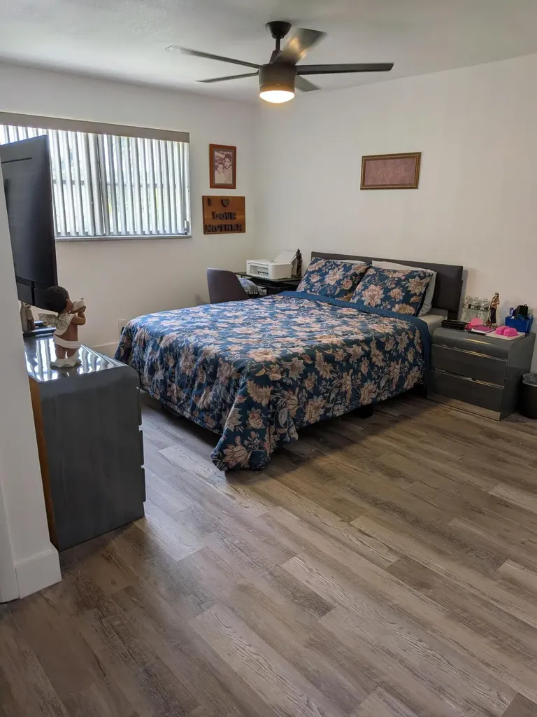 2601 NE 3rd Court Boynton Beach FL 33435