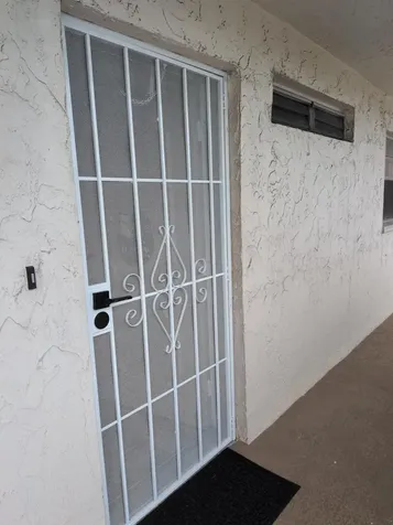 2601 NE 3rd Court Boynton Beach FL 33435