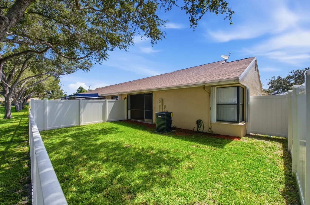 4561 Discovery Lane West Palm Beach FL 33417