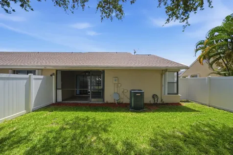 4561 Discovery Lane West Palm Beach FL 33417
