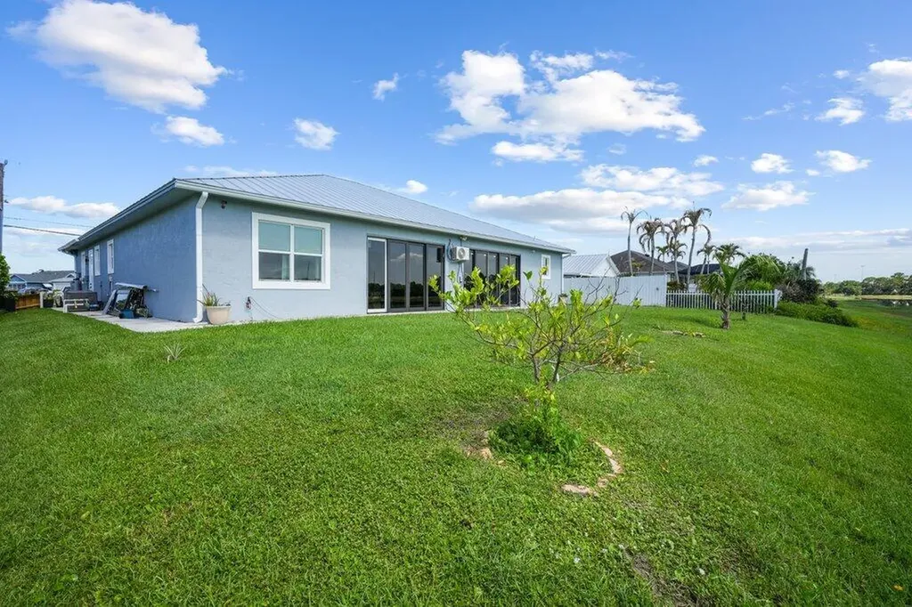 2198 SW Alminar Street Port St Lucie FL 34953