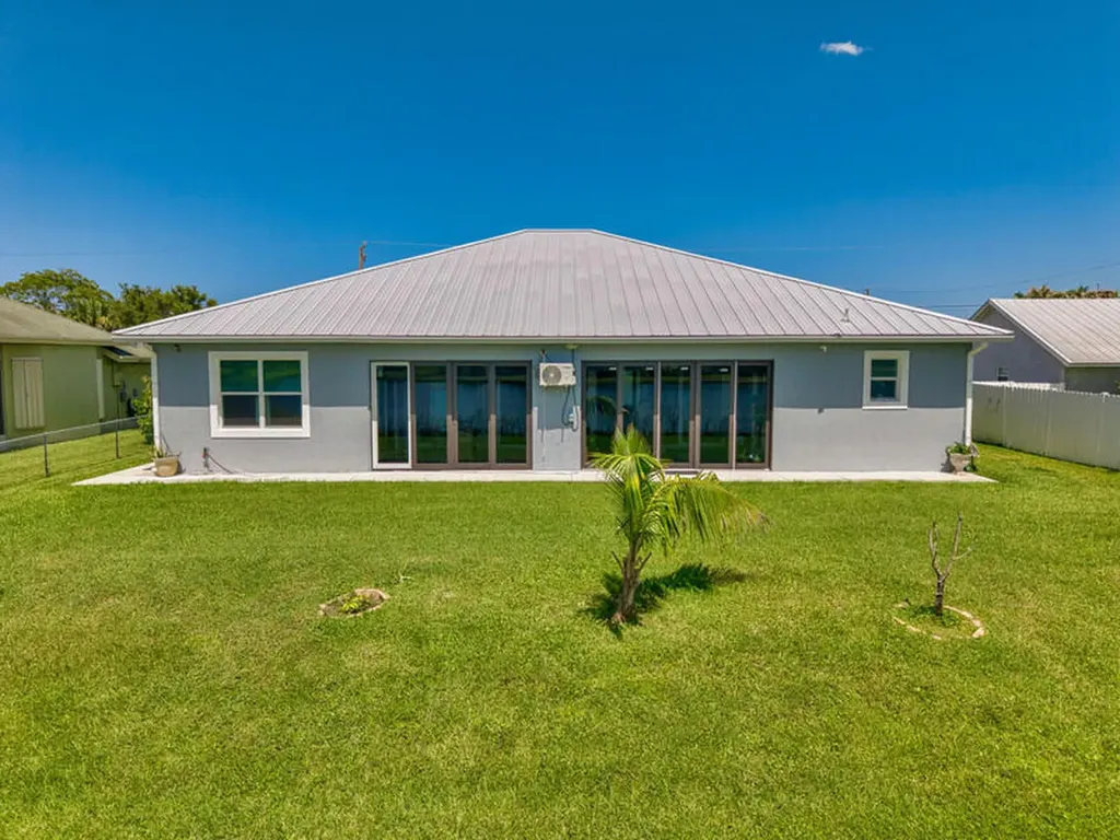 2198 SW Alminar Street Port St Lucie FL 34953