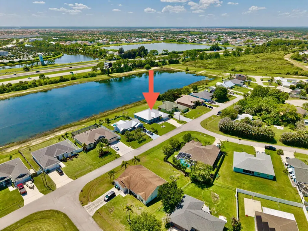 2198 SW Alminar Street Port St Lucie FL 34953