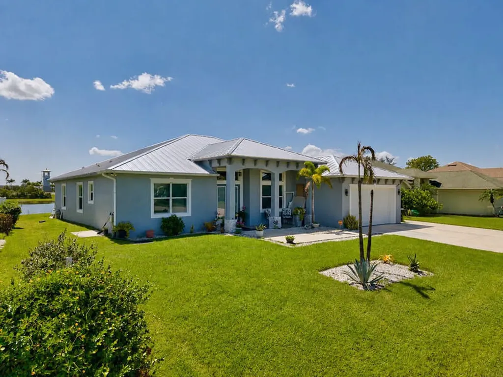 2198 SW Alminar Street Port St Lucie FL 34953
