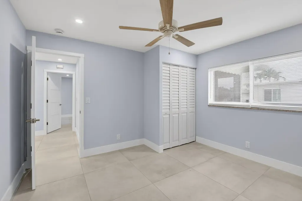 6049 Via Diana Delray Beach FL 33484