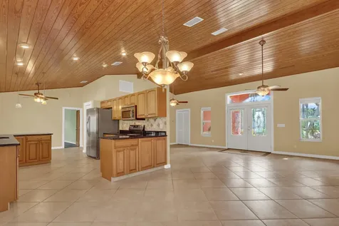 249 Fairway W Tequesta FL 33469