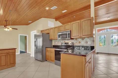 249 Fairway W Tequesta FL 33469