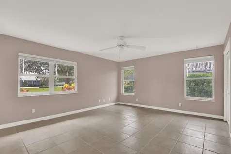 249 Fairway W Tequesta FL 33469