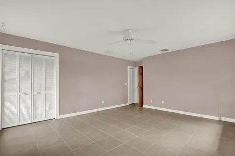 249 Fairway W Tequesta FL 33469