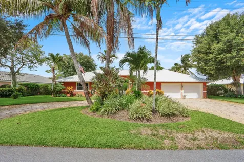 249 Fairway W Tequesta FL 33469