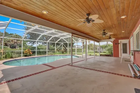 249 Fairway W Tequesta FL 33469