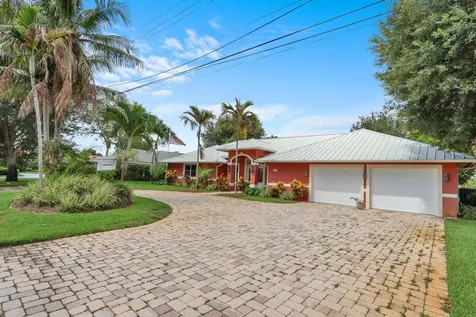 249 Fairway W Tequesta FL 33469