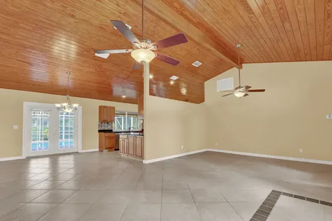 249 Fairway W Tequesta FL 33469