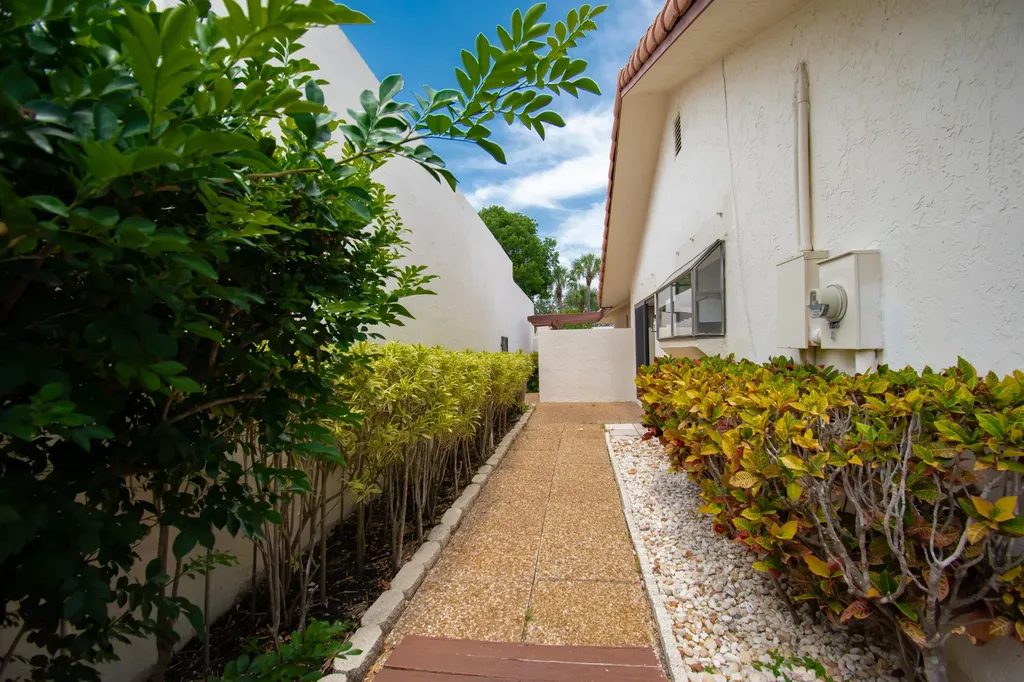 21440 Campo Allegro Drive Boca Raton FL 33433