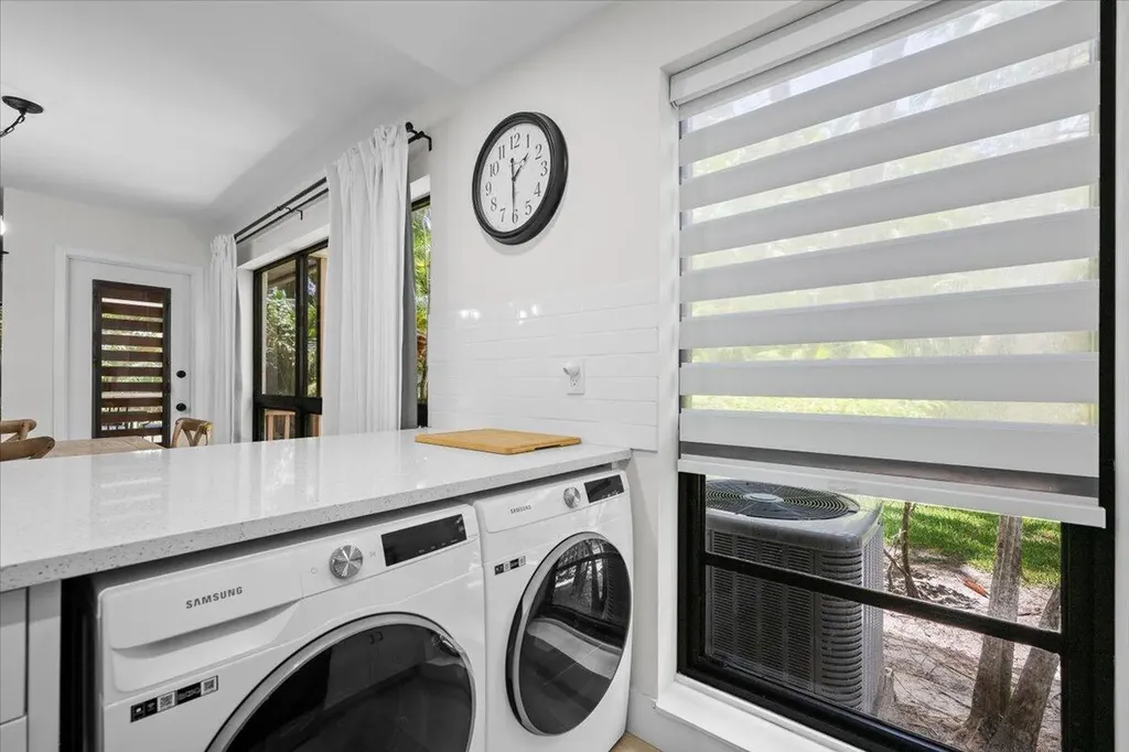 221 Brackenwood Terrace Palm Beach Gardens FL 33418