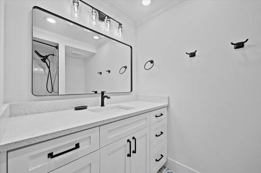 221 Brackenwood Terrace Palm Beach Gardens FL 33418
