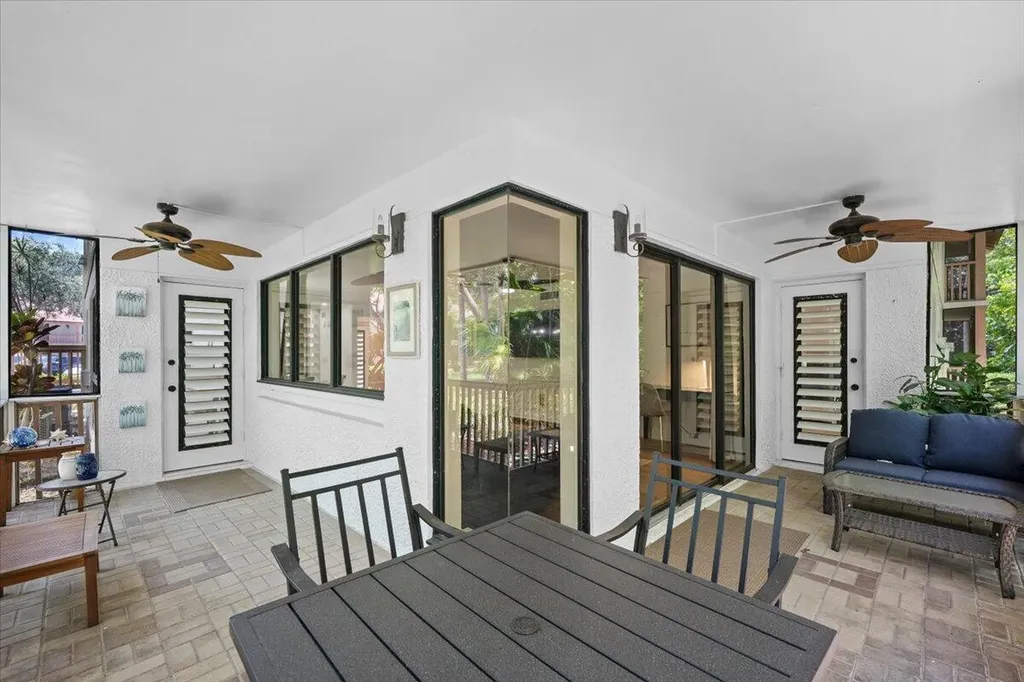 221 Brackenwood Terrace Palm Beach Gardens FL 33418