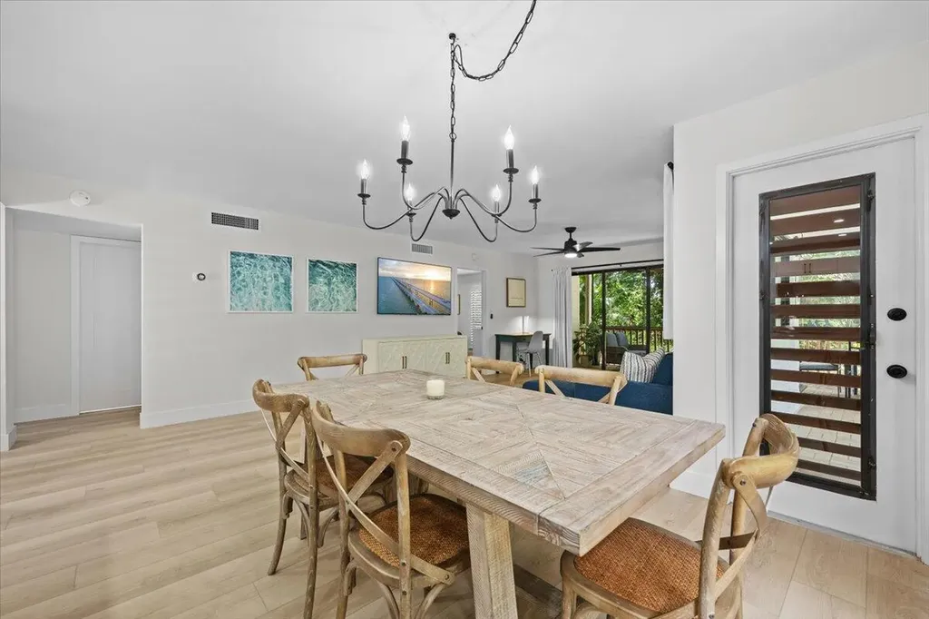 221 Brackenwood Terrace Palm Beach Gardens FL 33418