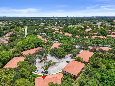 221 Brackenwood Terrace Palm Beach Gardens FL 33418