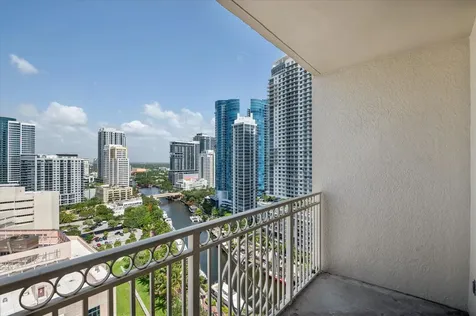 511 SE 5th Avenue Fort Lauderdale FL 33301