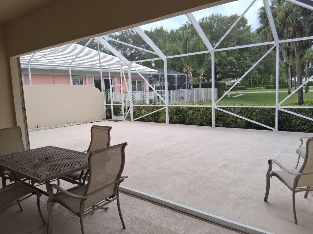 8465 Beaconhill Road Palm Beach Gardens FL 33410