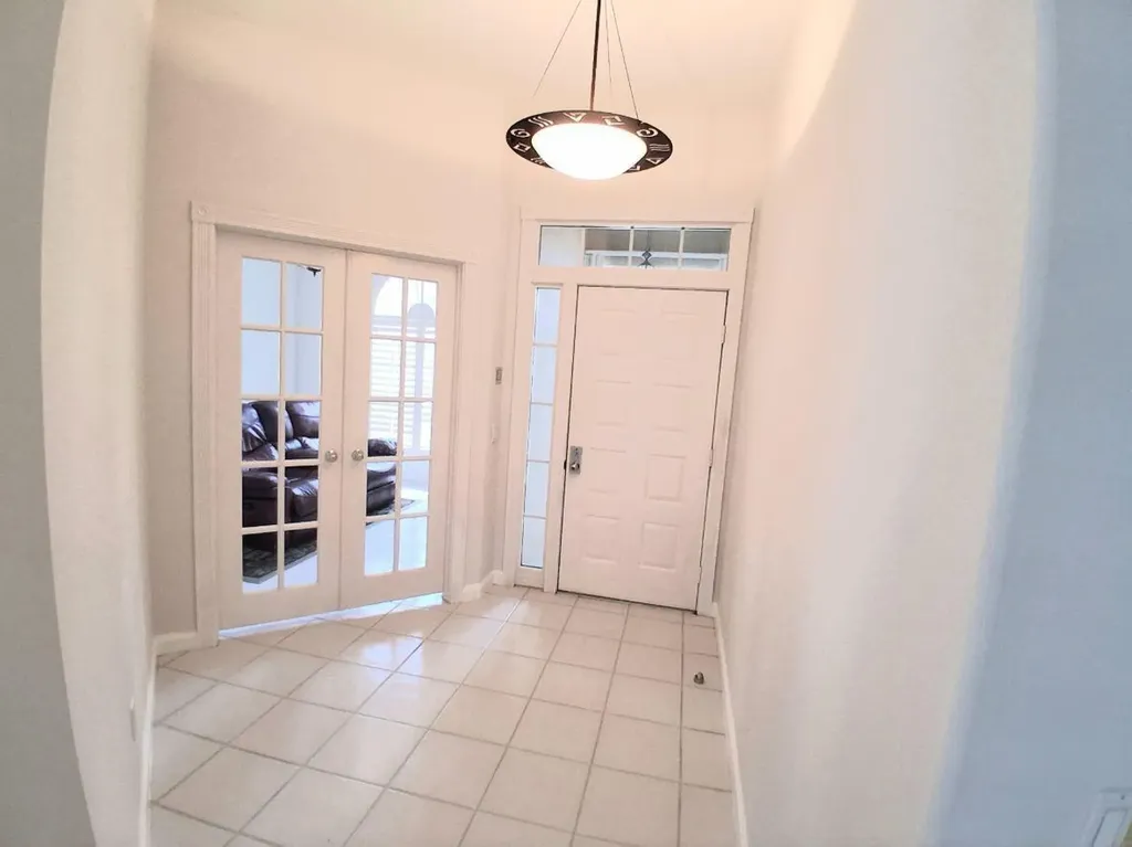 8465 Beaconhill Road Palm Beach Gardens FL 33410