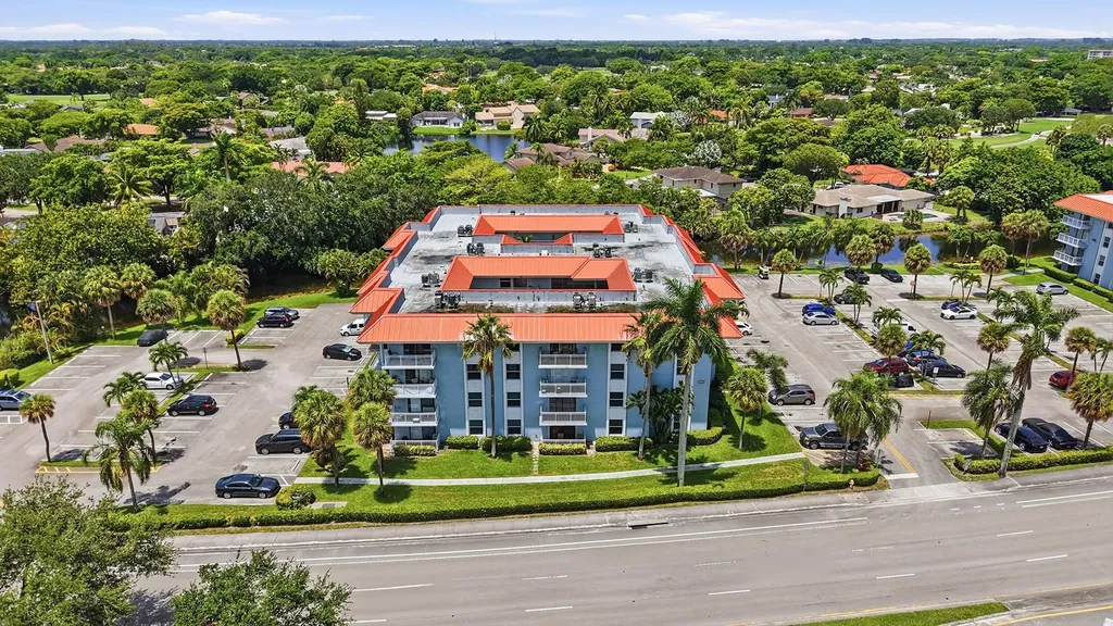 505 S Pine Island Road Plantation FL 33324