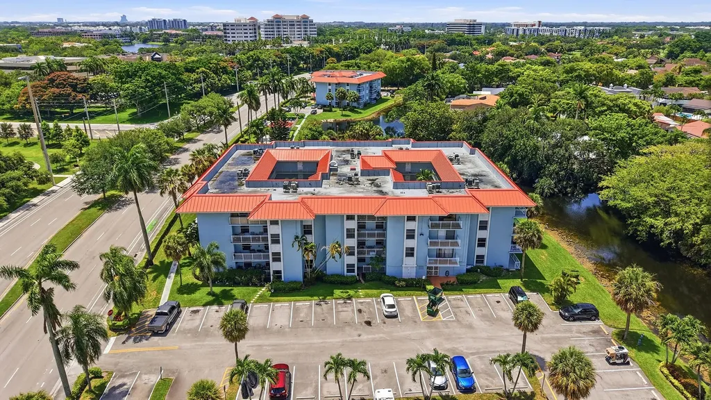 505 S Pine Island Road Plantation FL 33324