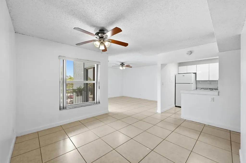 505 S Pine Island Road Plantation FL 33324