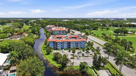 505 S Pine Island Road Plantation FL 33324