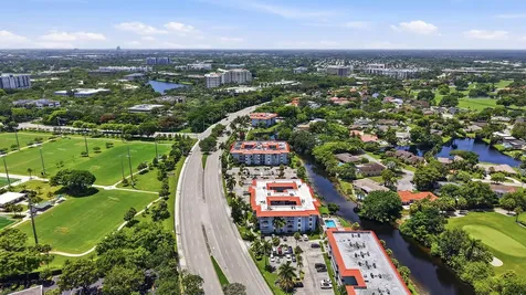 505 S Pine Island Road Plantation FL 33324