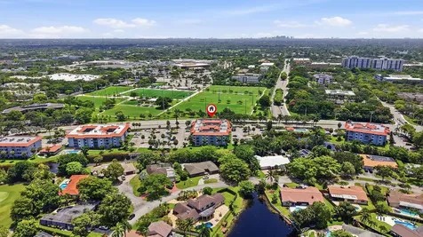 505 S Pine Island Road Plantation FL 33324