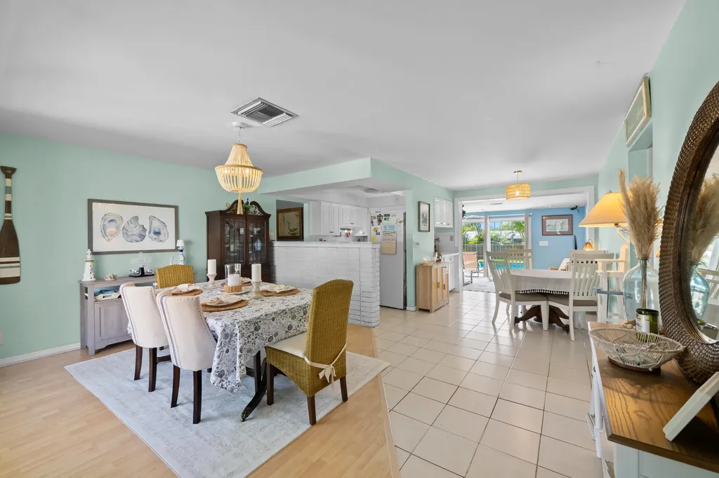 12104 Hillman Drive Palm Beach Gardens FL 33410