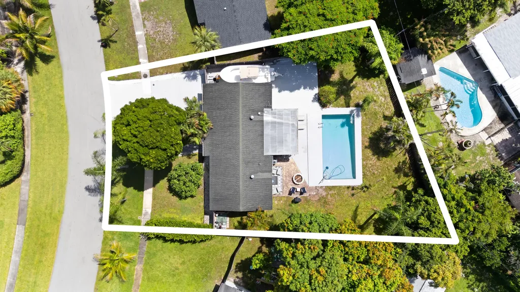 12104 Hillman Drive Palm Beach Gardens FL 33410