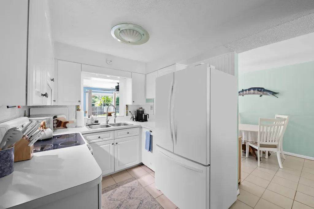 12104 Hillman Drive Palm Beach Gardens FL 33410