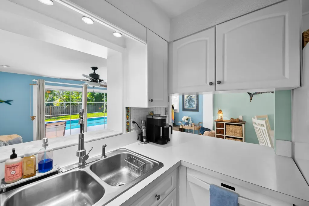 12104 Hillman Drive Palm Beach Gardens FL 33410