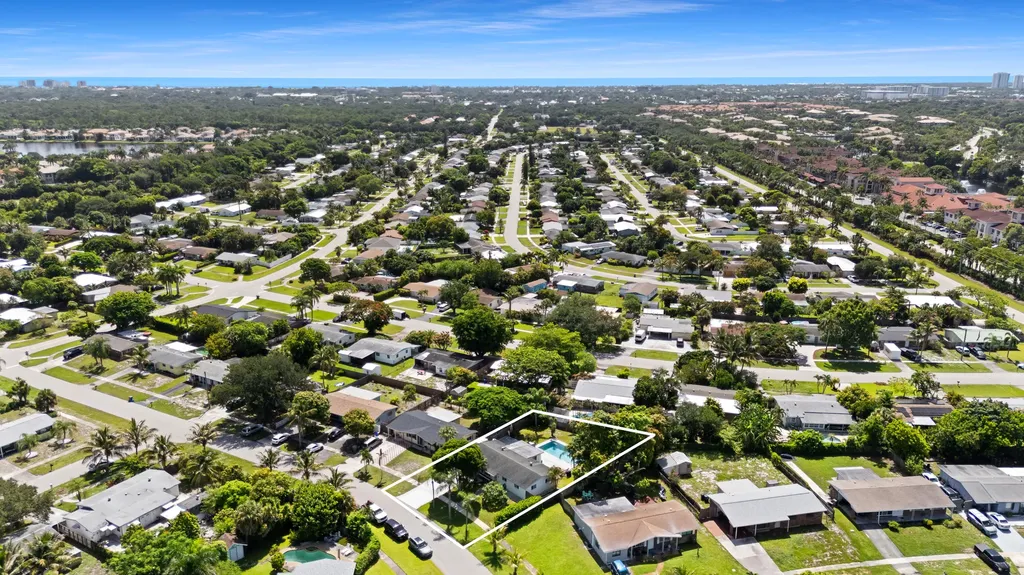 12104 Hillman Drive Palm Beach Gardens FL 33410