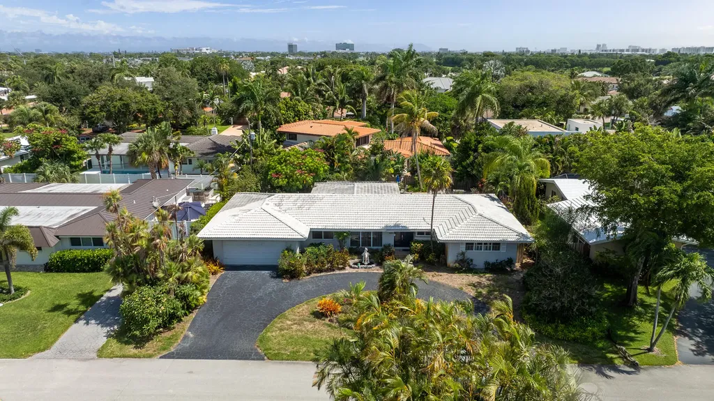 Fort Lauderdale FL, 2625 NE 35th Street