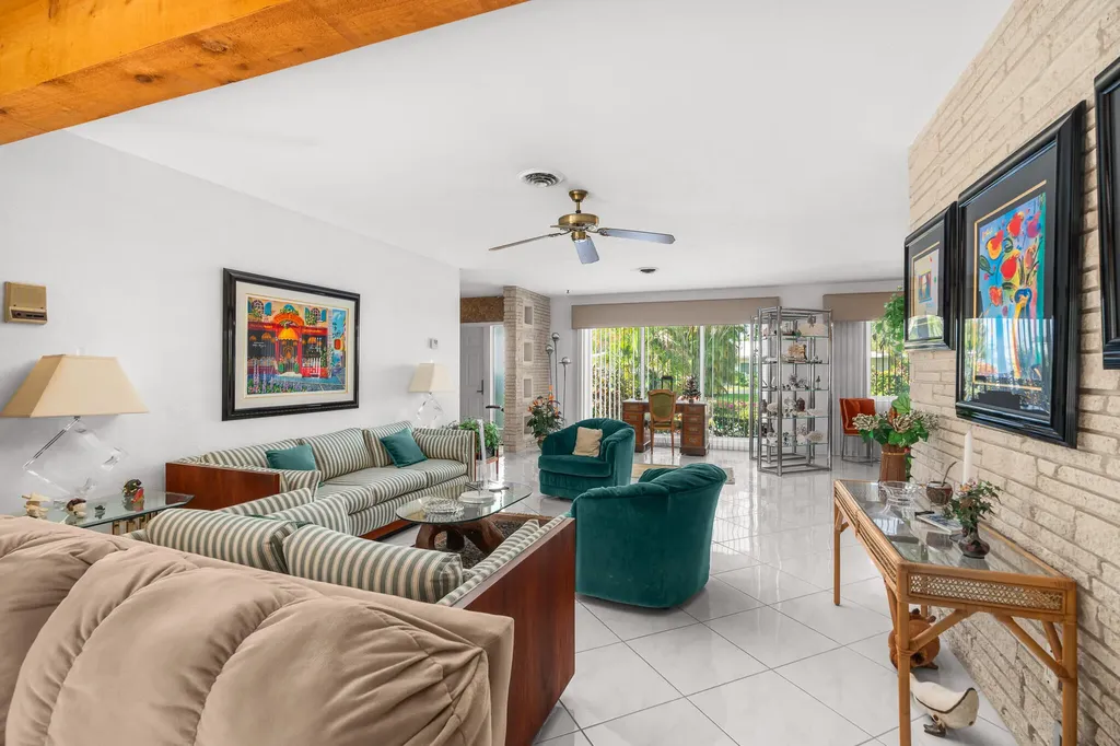2625 NE 35th Street Fort Lauderdale FL 33306