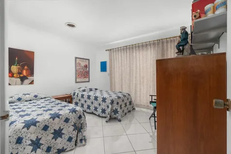 2625 NE 35th Street Fort Lauderdale FL 33306