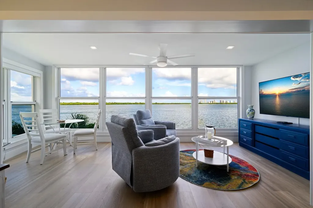 52 Yacht Club Drive North Palm Beach FL 33408