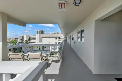 52 Yacht Club Drive North Palm Beach FL 33408